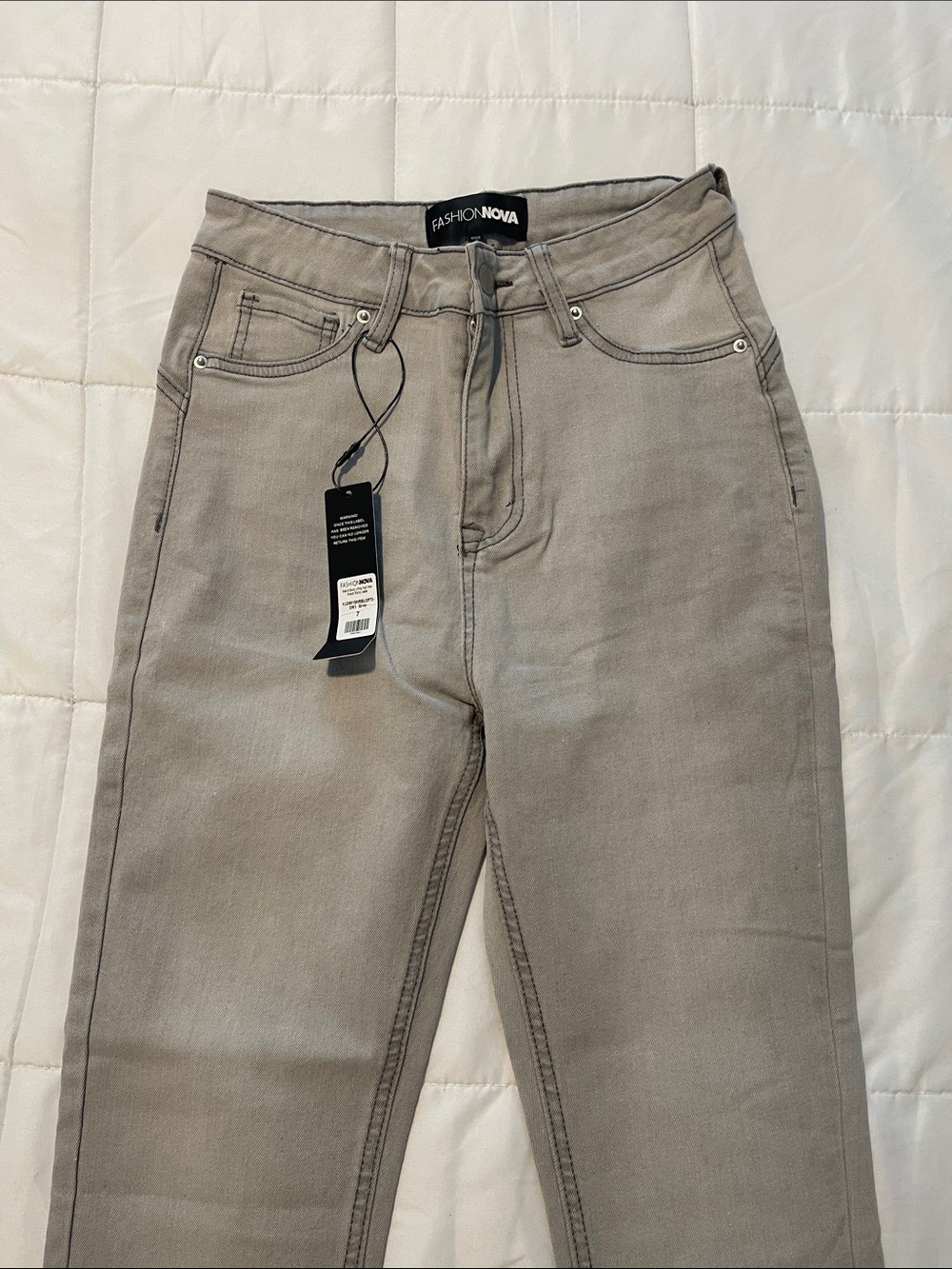 Fashion Nova women’s Light Gray Slim Straight Jeans